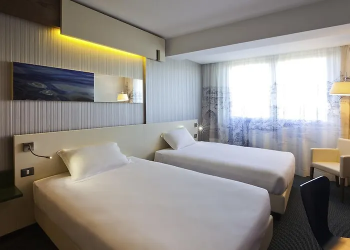 Ibis Styles Eur Hotell 4*