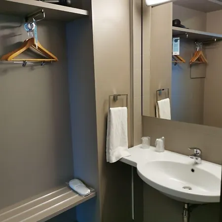 Ibis Styles Eur Hotel 4*