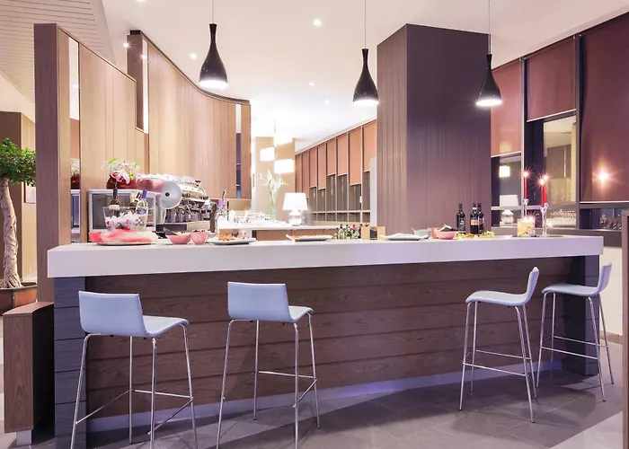 酒店 宜必思尚品罗马eur酒店 4*