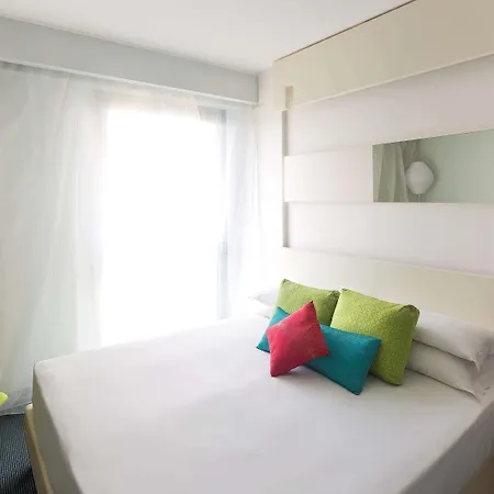 Ξενοδοχείο Ibis Styles Eur 4*