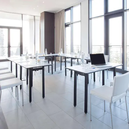 Ξενοδοχείο Ibis Styles Eur 4*
